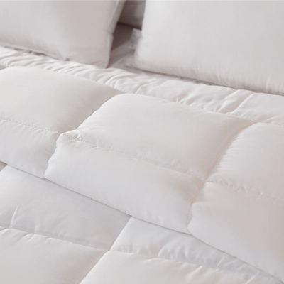 Livello materno e infantile Non macchiato Quilt estivo fresco Riempimento 100% seta fatta a mano per l'inverno