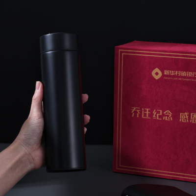 Visualizzazione della temperatura Tazza di termo in felpa di suede rossa Perfetto per souvenir d'affari