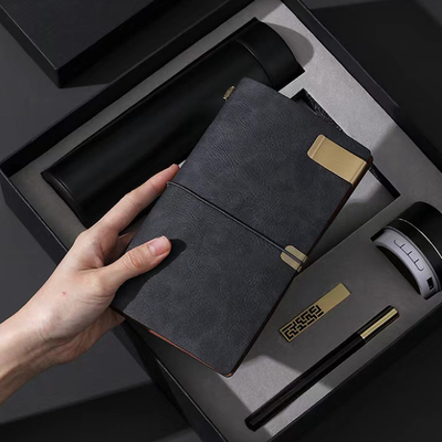 Necessità alberghiere e resort Display di temperatura Thermos Mug Notepad Bluetooth Altoparlante Penna di legno