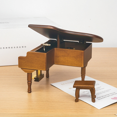Scatola musicale per pianoforte in legno stampata a schermo di seta Ideale per i favori di nozze Regali per la festa di nozze