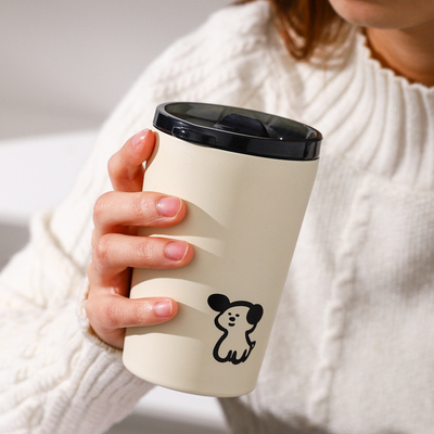 Stampa a schermo di seta Cute Frosted Tazza Isolata per regalo di anniversario dipendente