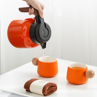 Presentazione personalizzata Set regalo teiera in ceramica 2 tazze asciugamano 6 pezzi di tè bianco