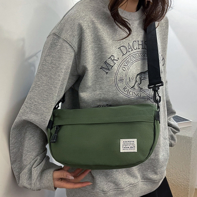 Hotel and Resort Target End User Logo personalizzato Borsa Crossbody di tendenza Regalo di ingresso