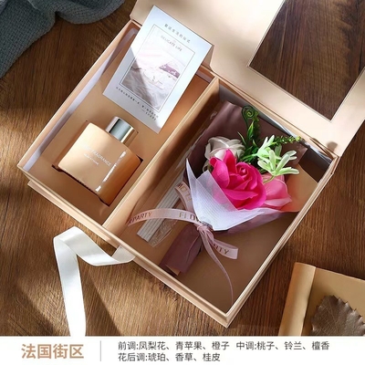 Scatola regalo per la Festa della Madre per l'aromaterapia personalizzabile