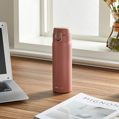 Tecniche di stampa su vetrina di seta 1 Grafica a colori su Yuedong Bouncing Insulated Cup 500ml