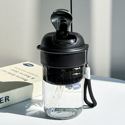 Nuovità Regali 480ml Cute Portable Straw Water Cup Alto aspetto e grande capacità