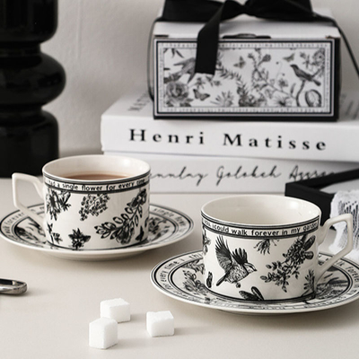 Xiao Xiangfeng Tazza e piatto di caffè nero e bianco perfetto per sport e giochi