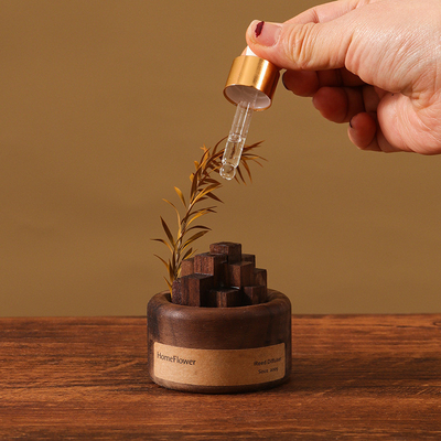 Aromaterapia personalizzata olio essenziale di legno profumato con stampa a colori