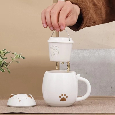 Rilancia il morale del team con il nostro set regalo di Pasqua Tazza da ufficio in ceramica e souvenir atmosferico