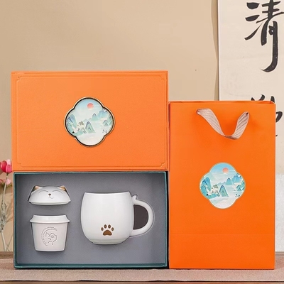 Rilancia il morale del team con il nostro set regalo di Pasqua Tazza da ufficio in ceramica e souvenir atmosferico
