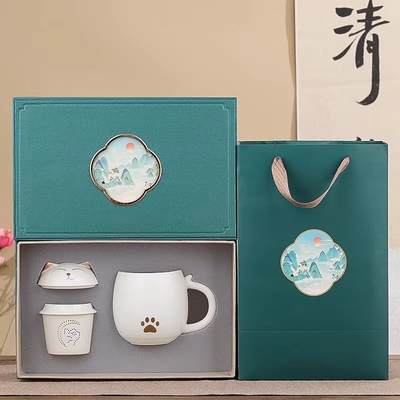 Rilancia il morale del team con il nostro set regalo di Pasqua Tazza da ufficio in ceramica e souvenir atmosferico