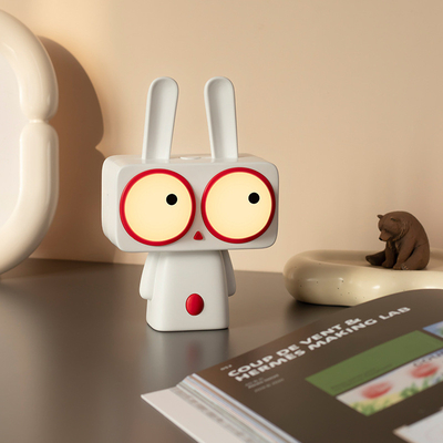 Bobi Rabbit Sleeping Night Light Cartoon Personalizzato Desktop Light per il giorno dei pazzi d'aprile