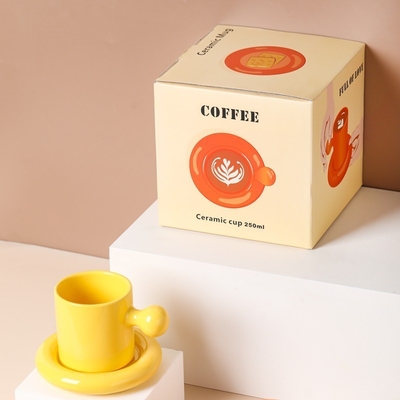 Squisita maniglia di uova di caramelle nordiche, coppa e piatto in ceramica, per regalo ai dipendenti dell'azienda.