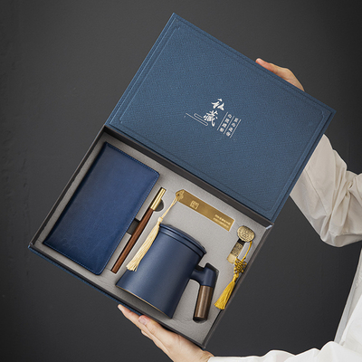 Consigli per la riunione annuale aziendale Custom Brass Bookmark Gift Box Set per quaderni finali