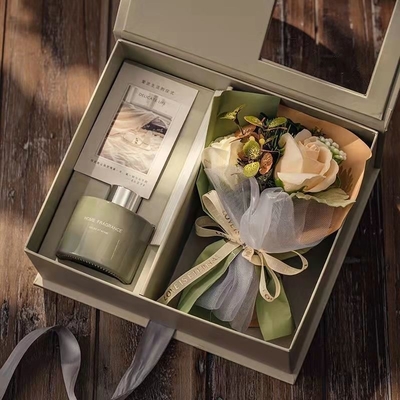 Scatola regalo a fiori di garofano Il regalo perfetto per insegnanti e madri nel loro giorno speciale