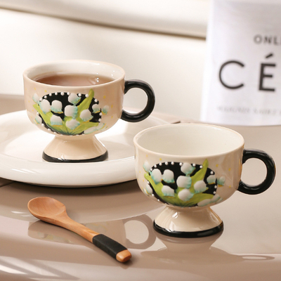 Antico giglio della valle dipinto a mano tazza di caffè in ceramica Perfetto per i regali d'affari