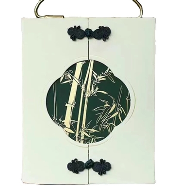 Scatola regalo portatile per il giorno dei pazzi perfetto per il regalo e le attività di ritorno della damigella d'onore