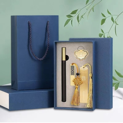 Relazioni con gli alunni e riunioni di classe Scatola regalo culturale classica con penna di legno