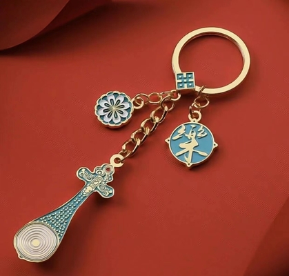 2024 Portachiavi personalizzati in lega di zinco Carabiner con logo del cliente e stampa in gravura