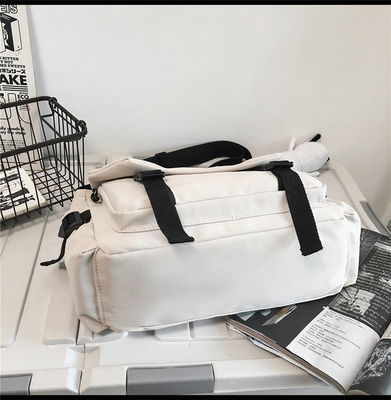 Logo del cliente Stile forestale Instagram Borsa per il viso sorridente Un must per le uscite casuali