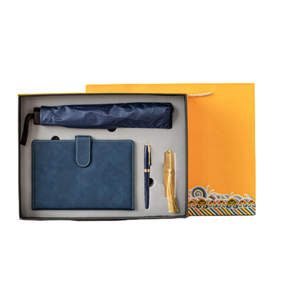 Four Piece Business Gift Set Notebook Pen Bookmark e ombrello con logo personalizzato