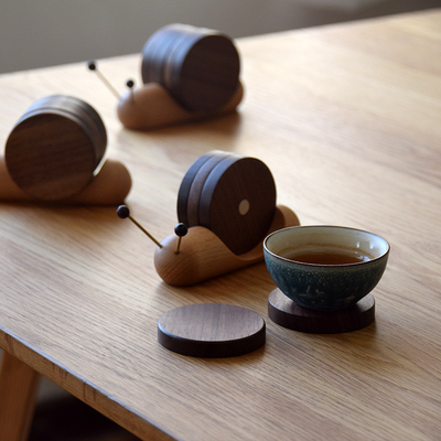 Cartone animato Cussone per tazze di lumaca di noce nera Cussone da tè in legno per isolamento e decorazione