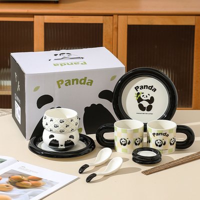 Migliora la tua esperienza di ristorazione con il set di scatole regalo in ceramica Panda Cub