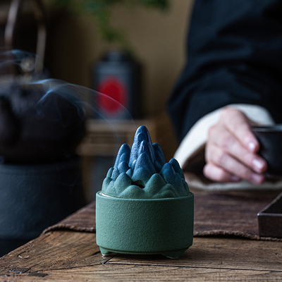Attività Decorazione desktop Ceramica grezza creativa Mountain View Incenso