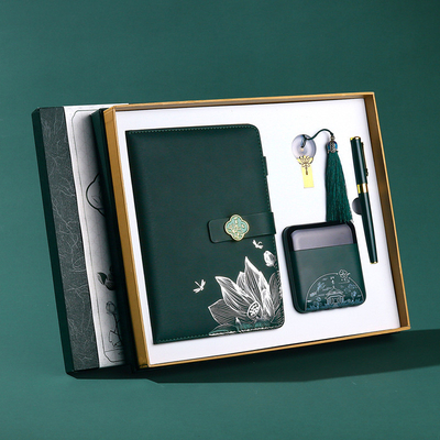 Set regalo improntato a colori per il business Notepad Coppa isolante e penna per logo personalizzato