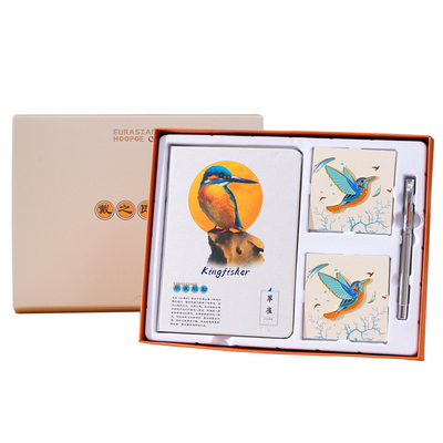 Personalizza Good Luck Bird Gift Box Set Notebook Brooches e penna per il Business Gifting