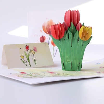 Sorprendi il tuo insegnante con un biglietto di auguri in 3D