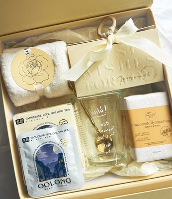 Set regalo di matrimonio personalizzato Acqua e sapone Tazza Oolong Tea e Creativa Candy Box