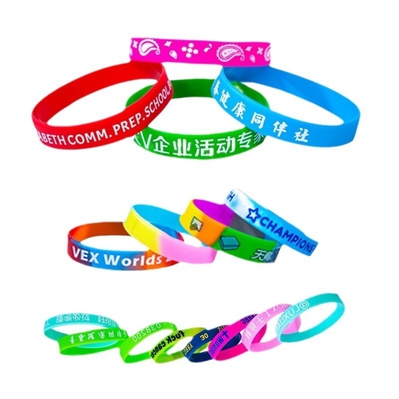 LED Light Nuovità Regali Braccialetto in silicone con lettere luminose e colore personalizzato