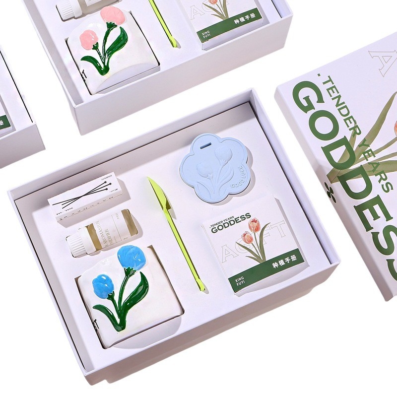 Celebrate la Giornata della Donna con il regalo perfetto Creativo Fiore Aromaterapia Candela Gift Box