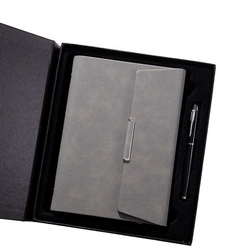 Quaderno a foglia sciolta a tre pieghe Set di due pezzi di cuoio Quaderno di giornale per ufficio regalo di anniversario